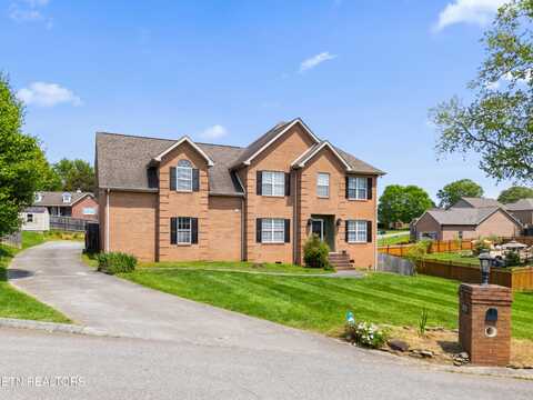 7424 Castlegate Blvd, Knoxville, TN 37918