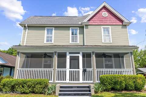 223 E Baxter Ave, Knoxville, TN 37917
