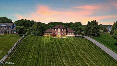 4540 Scenic Point Drive, Louisville, TN 37777
