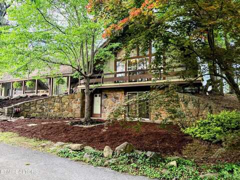338 Saint Andrews Way, Gatlinburg, TN 37738
