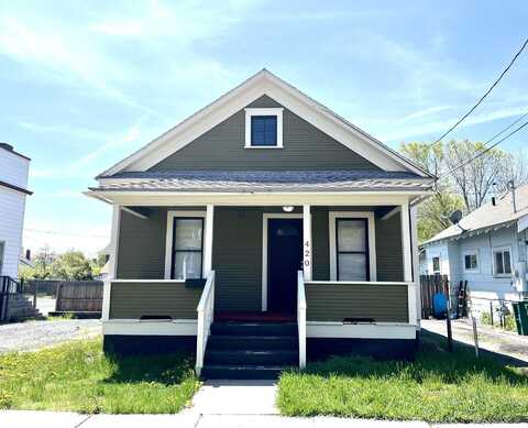 420 N 10th Street, Klamath Falls, OR 97601