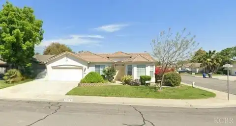 2517 Zion Way, Hanford, CA 93230