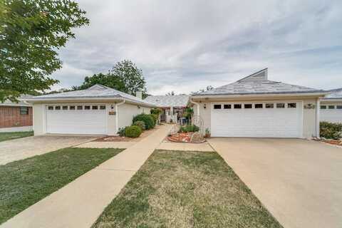 1323 Paragon Place, Kerrville, TX 78028