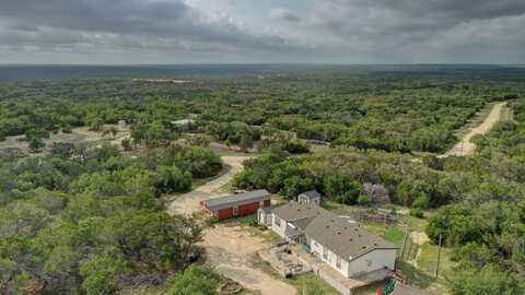 151 Twin Oaks Rd, Mountain Home, TX 78058