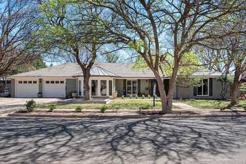 6607 Norfolk Avenue, Lubbock, TX 79413