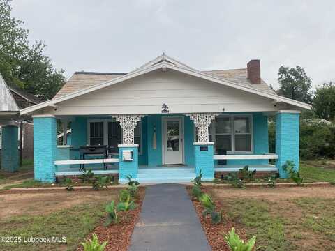 511 Trumbull Avenue, Spur, TX 79370