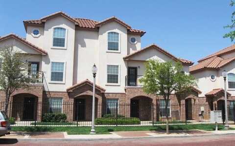 2108 Main Street, Lubbock, TX 79401