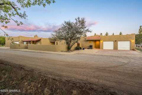 3070 Estrada Road, Mesilla, NM 88046