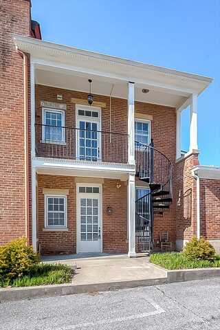412 Ann Street, Frankfort, KY 40601