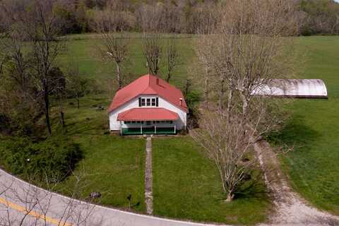534 Lower Gilmore Road, Campton, KY 41301
