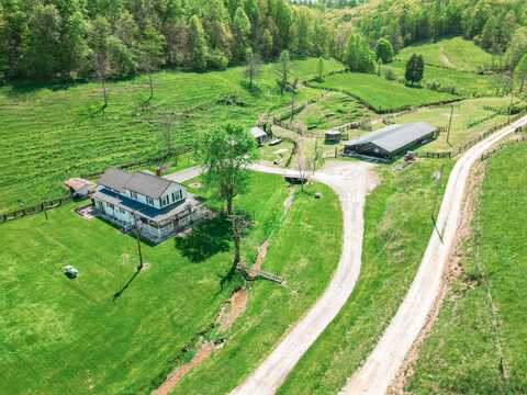 663 Waller Road, Louisa, KY 41230