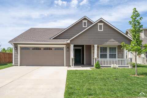 1027 W 30th Terrace, Lawrence, KS 66046