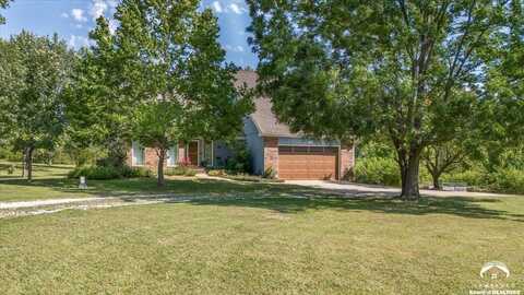 1282 N 900 Road, Lawrence, KS 66047