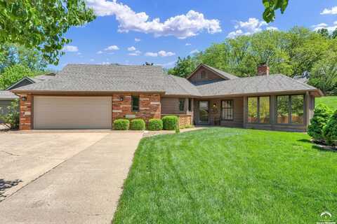 2015 Crossgate Drive, Lawrence, KS 66047