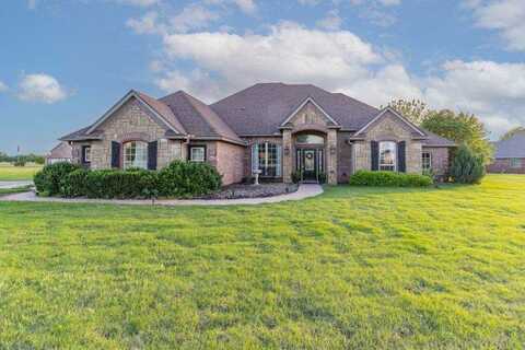 109 NE Meadow Ln, Elgin, OK 73538