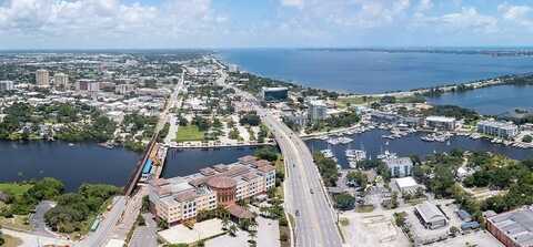 2035 Diablo Circle SW, Palm Bay, FL 32908