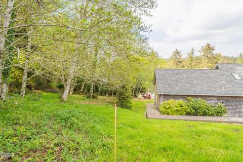2400 NE 55th, Lincoln City, OR 97367