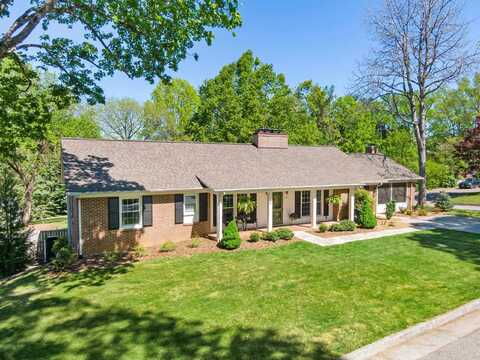 307 Hemlock Drive, Blacksburg, VA 24060