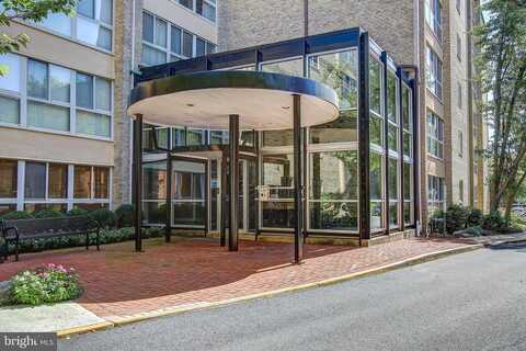 4970 BATTERY LN #105, BETHESDA, MD 20814