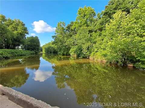 Cactus Road, Rocky Mount, MO 65072