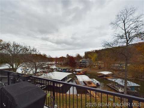 33467 Lakewood Shores Drive, Sunrise Beach, MO 65079