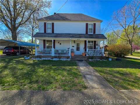 207 S Maple St, Versailles, MO 65084
