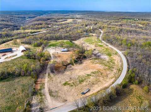 3053 Doc Ridgeway Drive, Roach, MO 65787