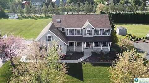 5364 Covenant Court, Macungie, PA 18106