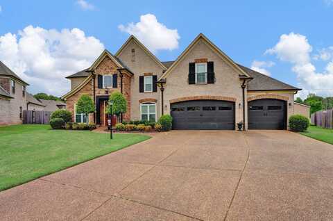 320 MISTY FIELDS, Oakland, TN 38060