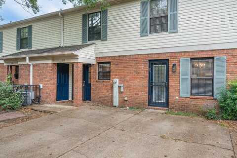 110 BARKSDALE, Memphis, TN 38104