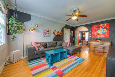 190 S MCLEAN, Memphis, TN 38104