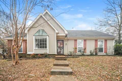 8915 LANTHORN, Memphis, TN 38016