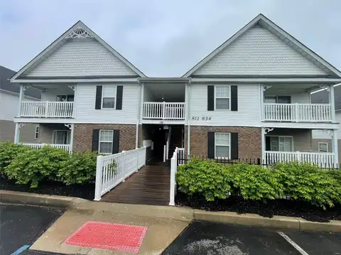 834 Saravalle Drive, Saint Peters, MO 63376