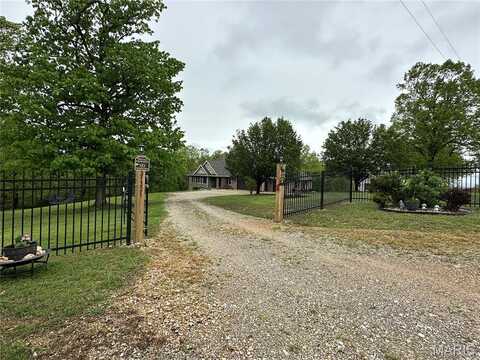 31321 AC Highway, Lebanon, MO 65536