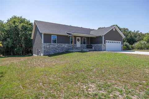 1541 Fairfield Drive, Lebanon, MO 65536