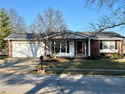 565 Twigwood Drive, Ballwin, MO 63021