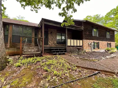 2142 Manor Court, Barnhart, MO 63012