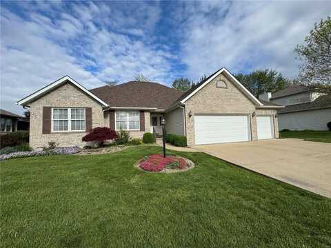 723 Stonecreek Drive, Staunton, IL 62088