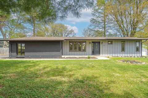 19 Ruth Ann Drive, Godfrey, IL 62035