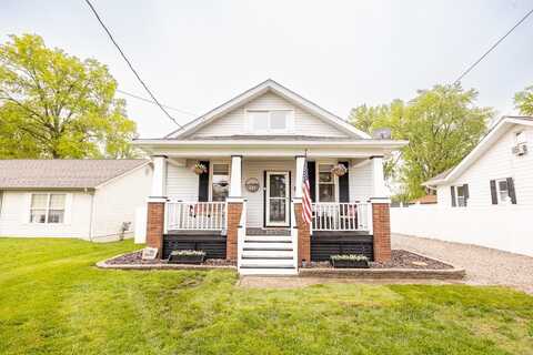 715 W Church Street, Mascoutah, IL 62258
