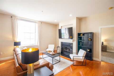 1515 Lafayette Avenue, Saint Louis, MO 63104