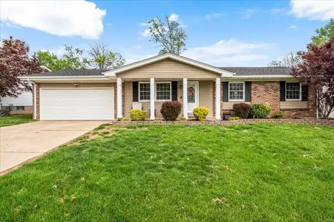 618 Watkins Glen Drive, Saint Charles, MO 63304