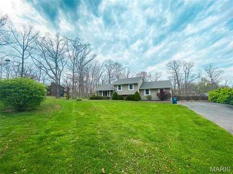19113 Bent Oak Drive, Warrenton, MO 63383