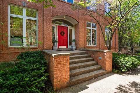 1 W Walinca, Saint Louis, MO 63105