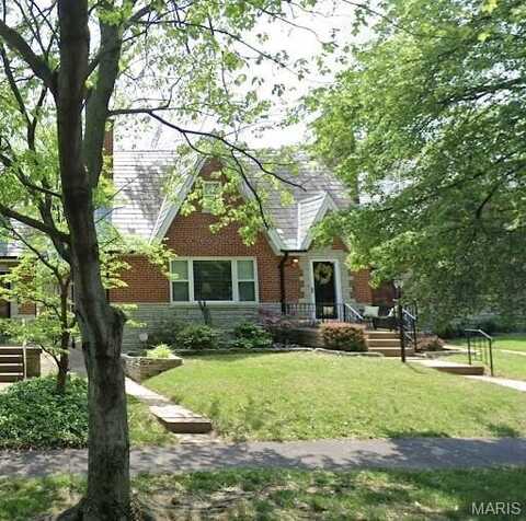 6444 Murdoch Avenue, Saint Louis, MO 63109