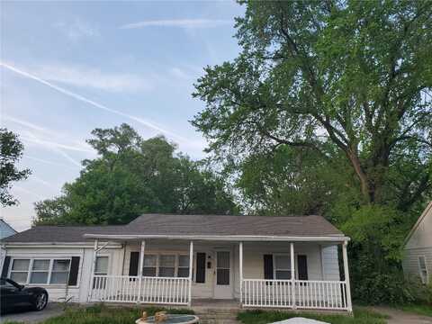 815 Sparks Avenue, Cahokia Heights, IL 62206