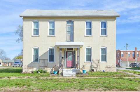 1011 Franklin Street, Carlyle, IL 62231