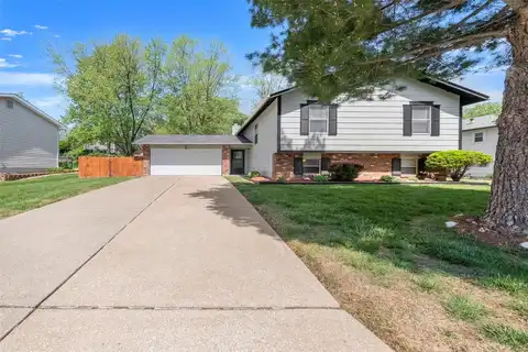 552 Kimberly Lane, Saint Peters, MO 63376