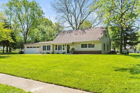 10920 Saint Henry Lane, Saint Ann, MO 63074