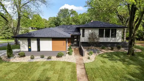 1300 Esic Drive, Edwardsville, IL 62025
